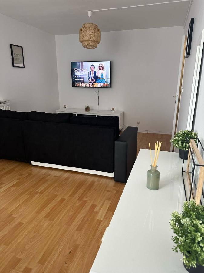 Appartement Cosy Proche Stade De France - Jo Paris 2024 Le Blanc-Mesnil Exterior foto